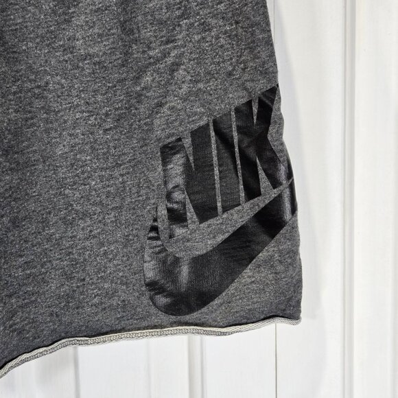 Men’s Gray Nike Athletic Shorts | Size Large - Picture 2 of 5